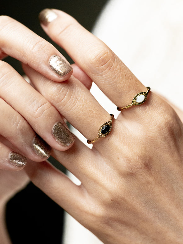 Eye-catcher Gemstone Ring, Gemstones, Black Onyx, Mother Of Pearl, Brass Ring, Handmade Ring, Boho Ring, Hippie Ring.