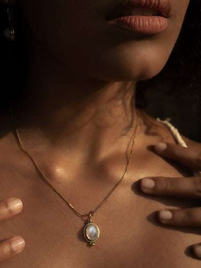 Malati Gemstone Necklace - Moonstone Necklace